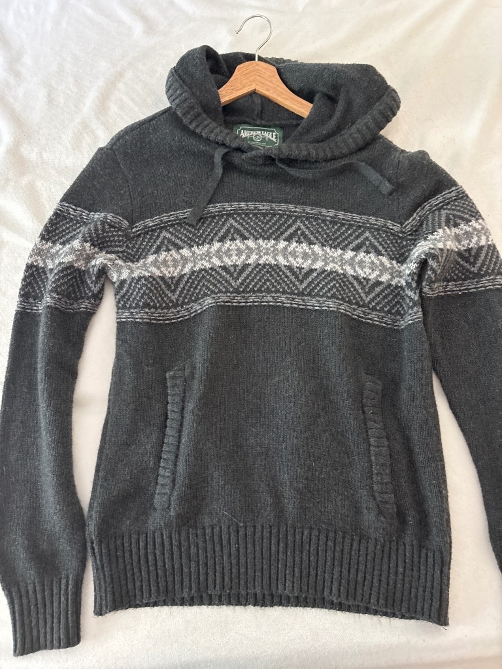 Men’s hooded sweater